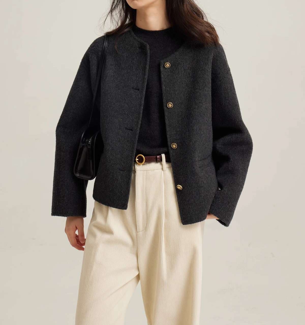 50代ファッションアウター クラシック短丈ウールジャケット