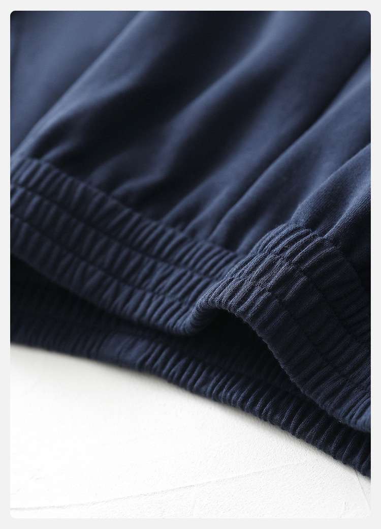 50代ファッション 上品シルエットの長袖ブラウス＆パンツセット
