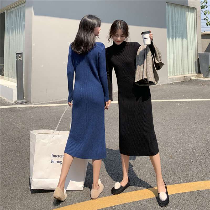 50代ファッション 上品なリブニットワンピース