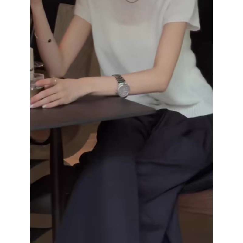 50代ファッション ゆったりワイドパンツ