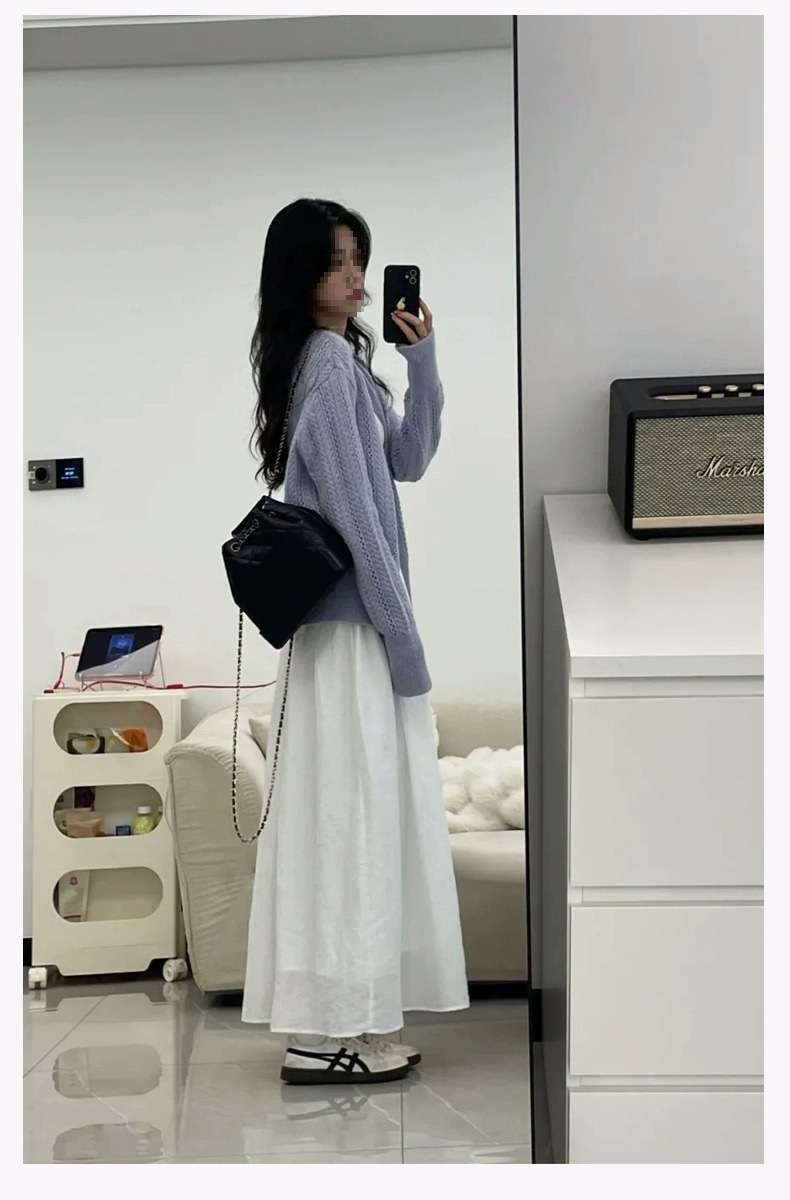 50代ファッション 上品なロングワンピース