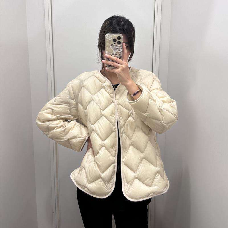 50代ファッション 大人の冬のキルティングジャケット