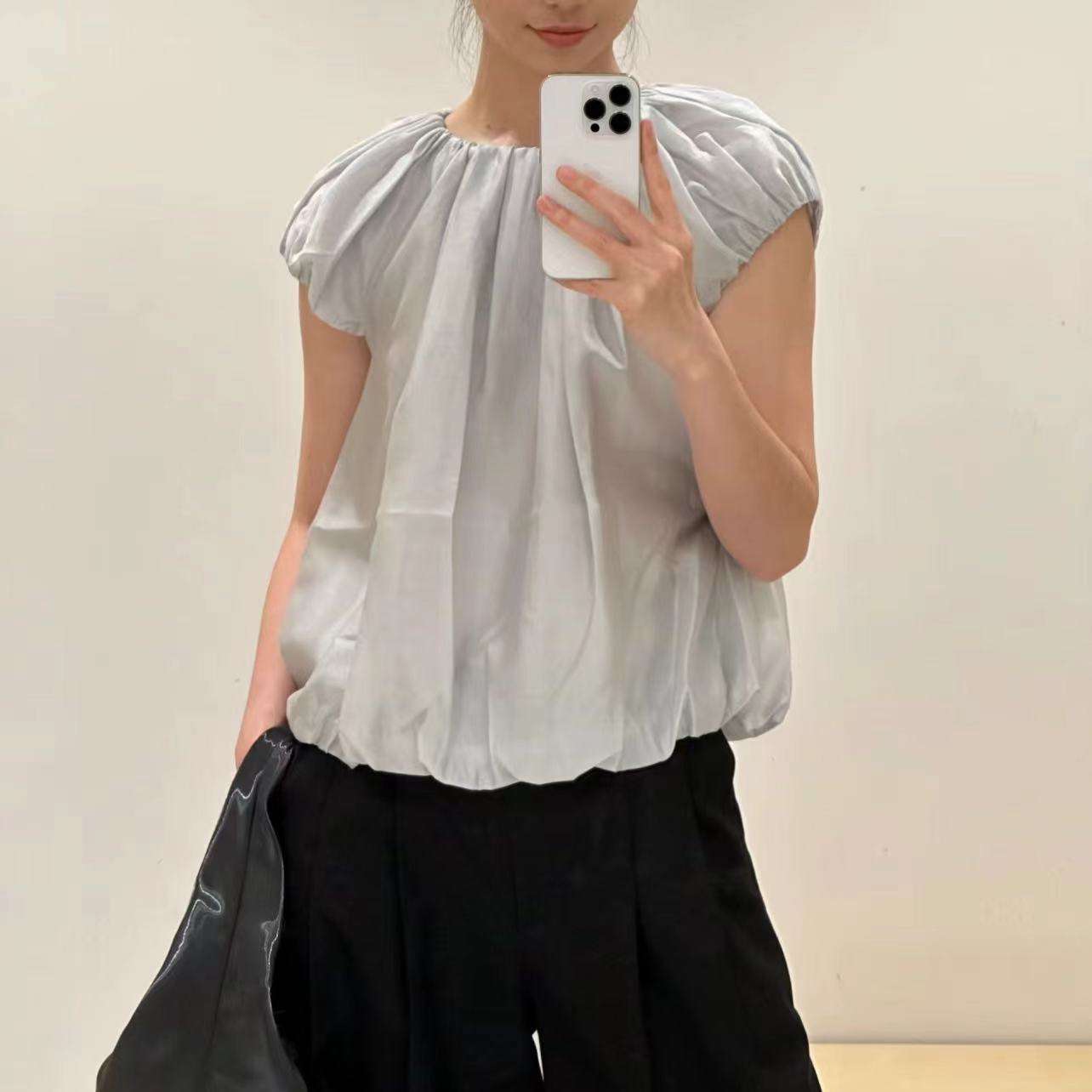 50代ファッション フレンチスリーブブラウス