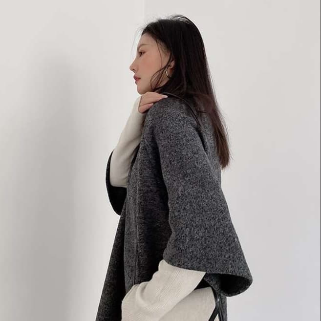 50代ファッション ふんわり袖のロングワンピース