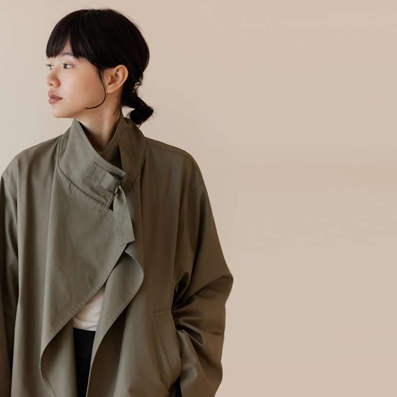 50代ファッション ゆったりシルエットのコート