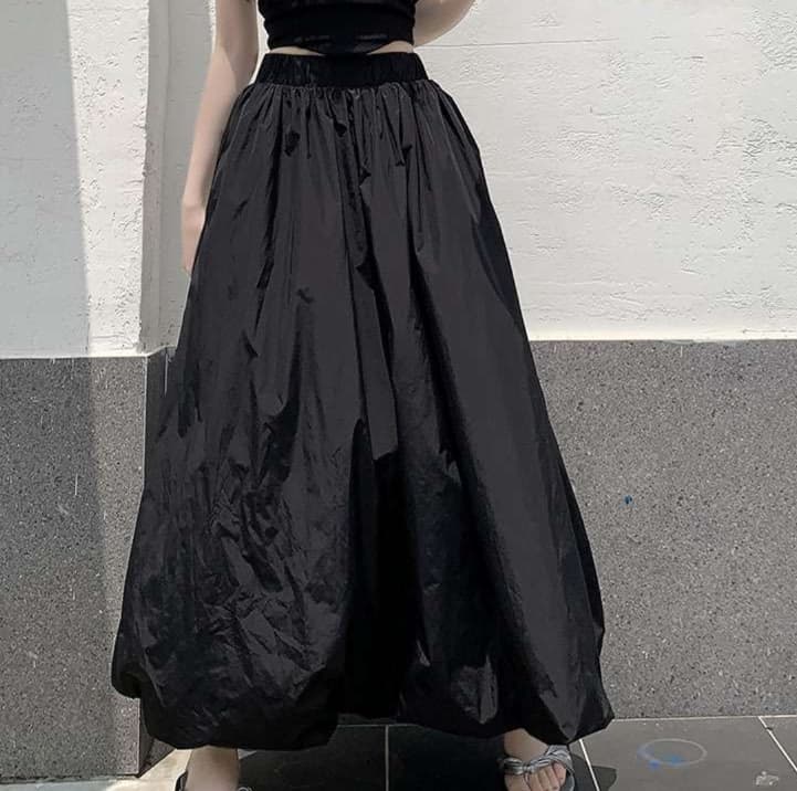 50代ファッション ふんわり優雅なロングバルーンスカート