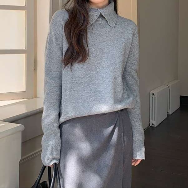 50代ファッション 大人の品格漂う襟付きウールニット