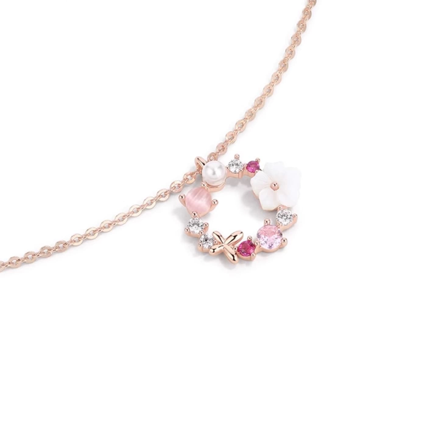 50代ファッション 花環のささやき ペンダントネックレス