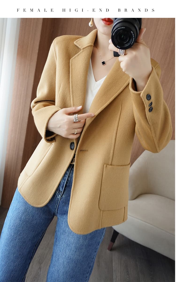 50代ファッション エレガントウールコート