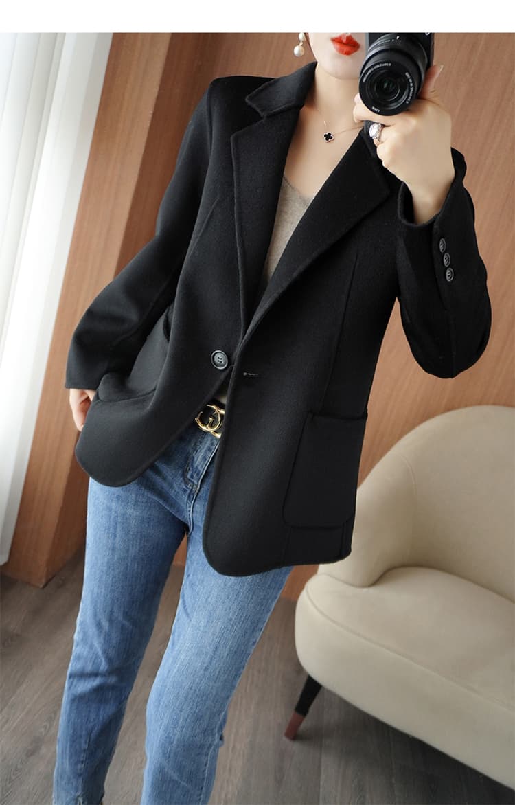 50代ファッション エレガントウールコート