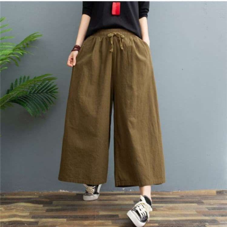 50代ファッション ゆったりワイドパンツ