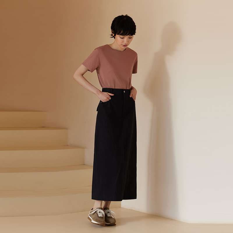 50代ファッション 大人の上品ロングスカート