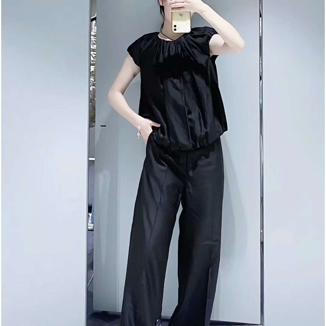 50代ファッション フレンチスリーブブラウス