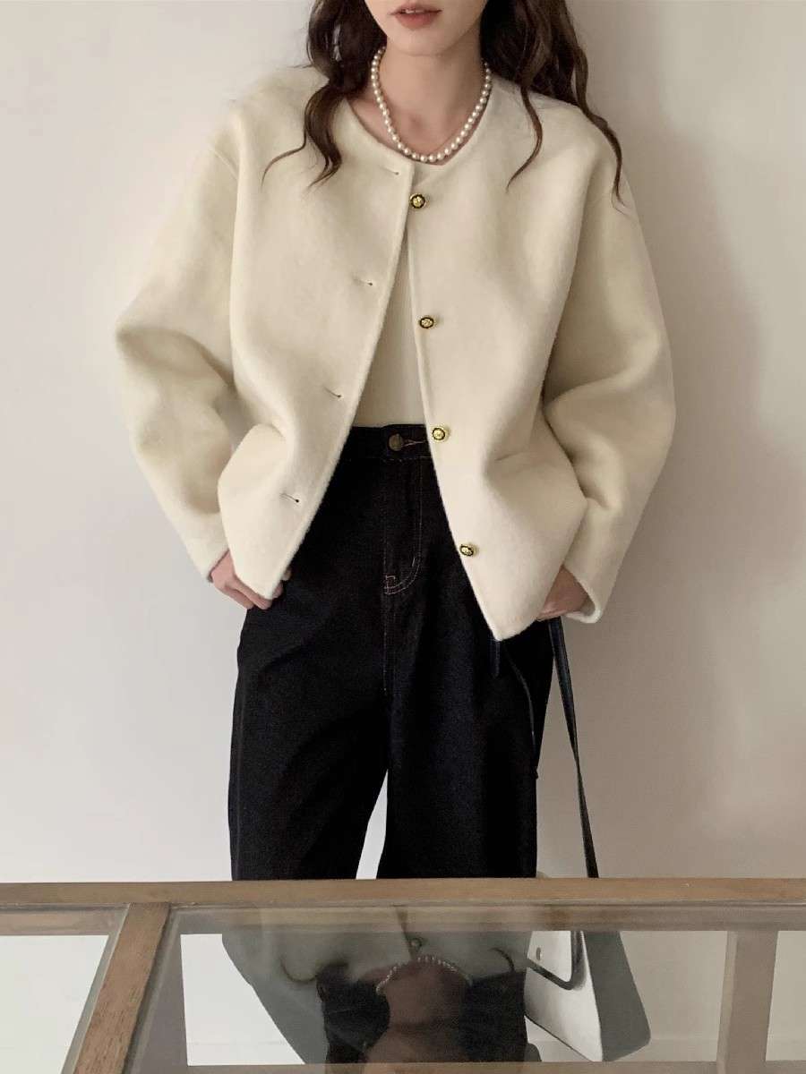 50代ファッションアウター クラシック短丈ウールジャケット