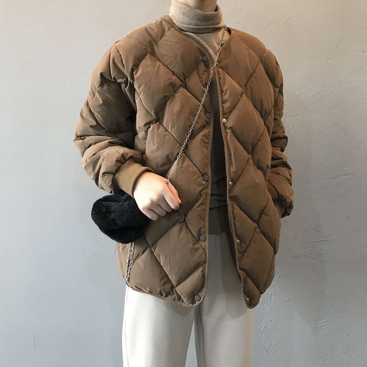 50代ファッション 中綿入りノーカラージャケット
