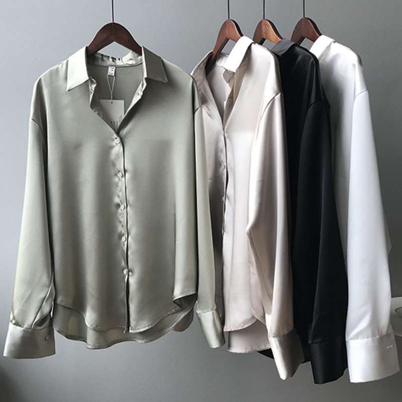 50代ファッション 上品シルク風サテンブラウス
