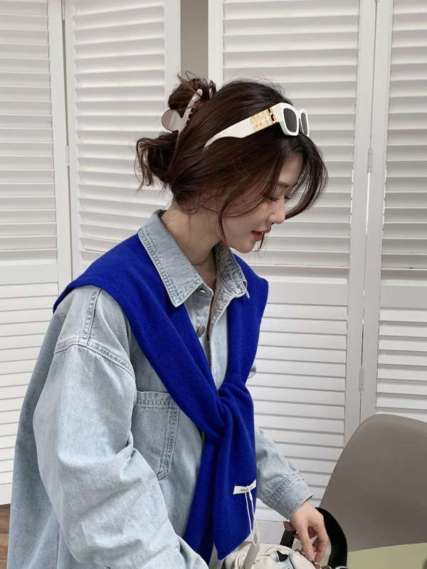 50代ファッション ゆったりウォーミーベスト