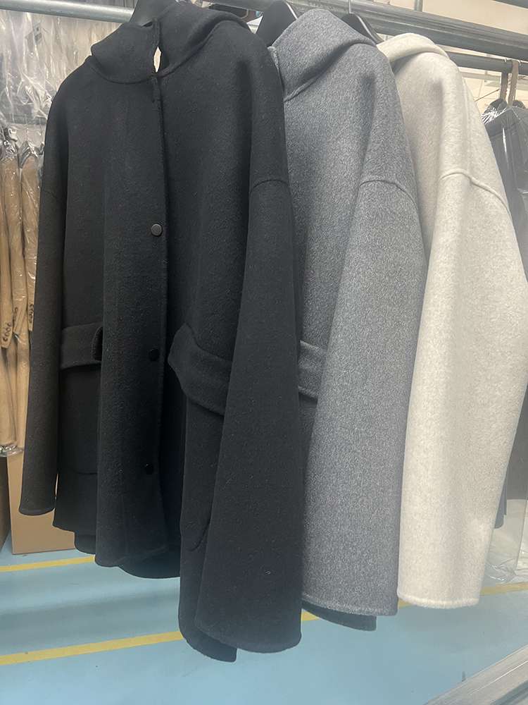 50代ファッション 上質ウール100%の大人コート