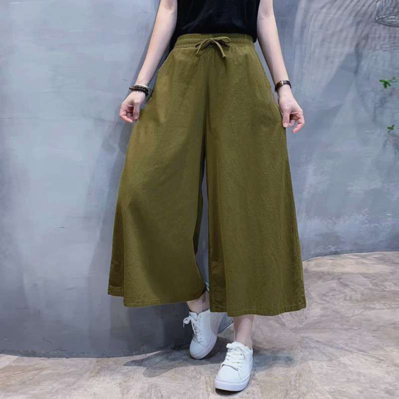 50代ファッション ゆったりワイドパンツ