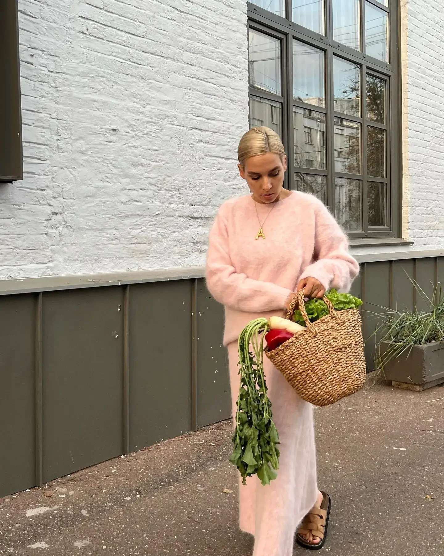 50代ファッション 秋冬レディース ニットセットアップ