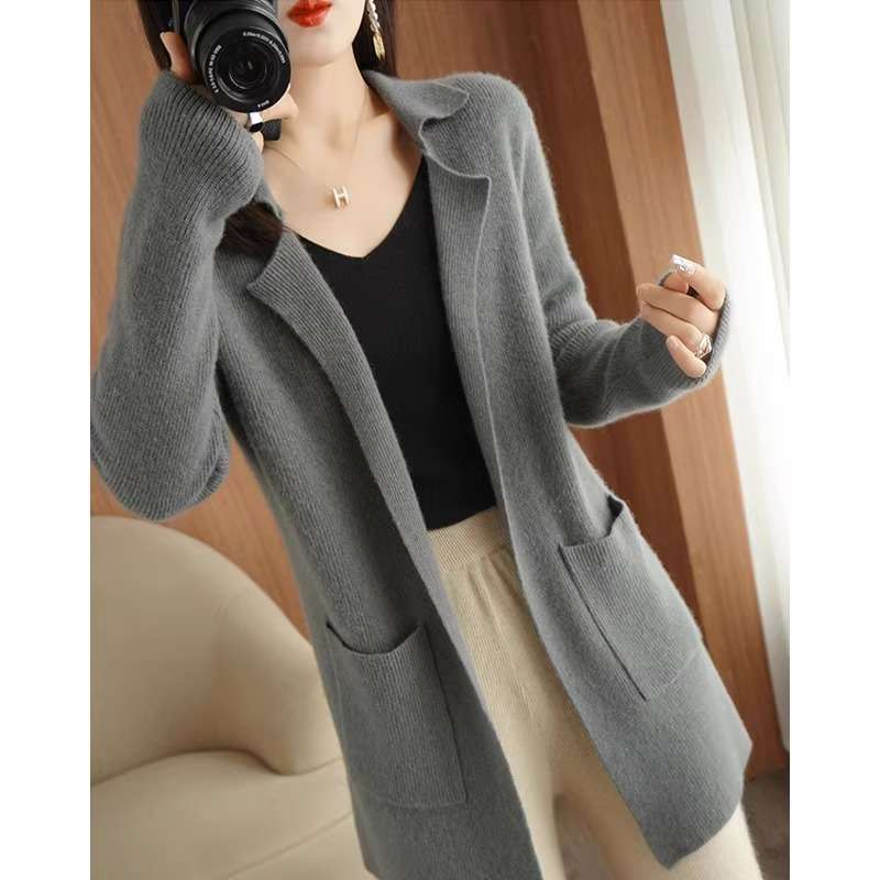 50代ファッション 上質ウール混ロングカーディガン