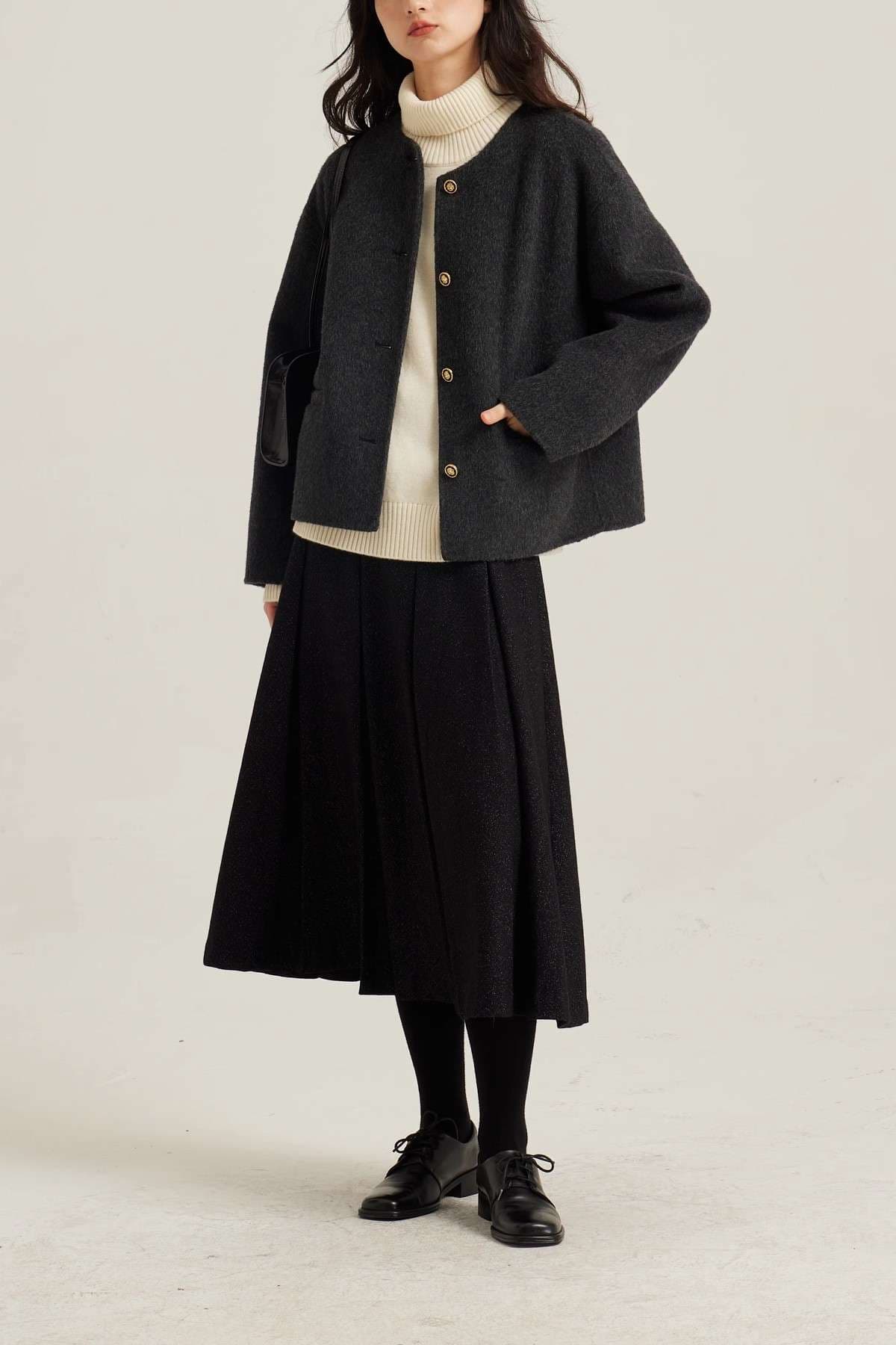 50代ファッションアウター クラシック短丈ウールジャケット