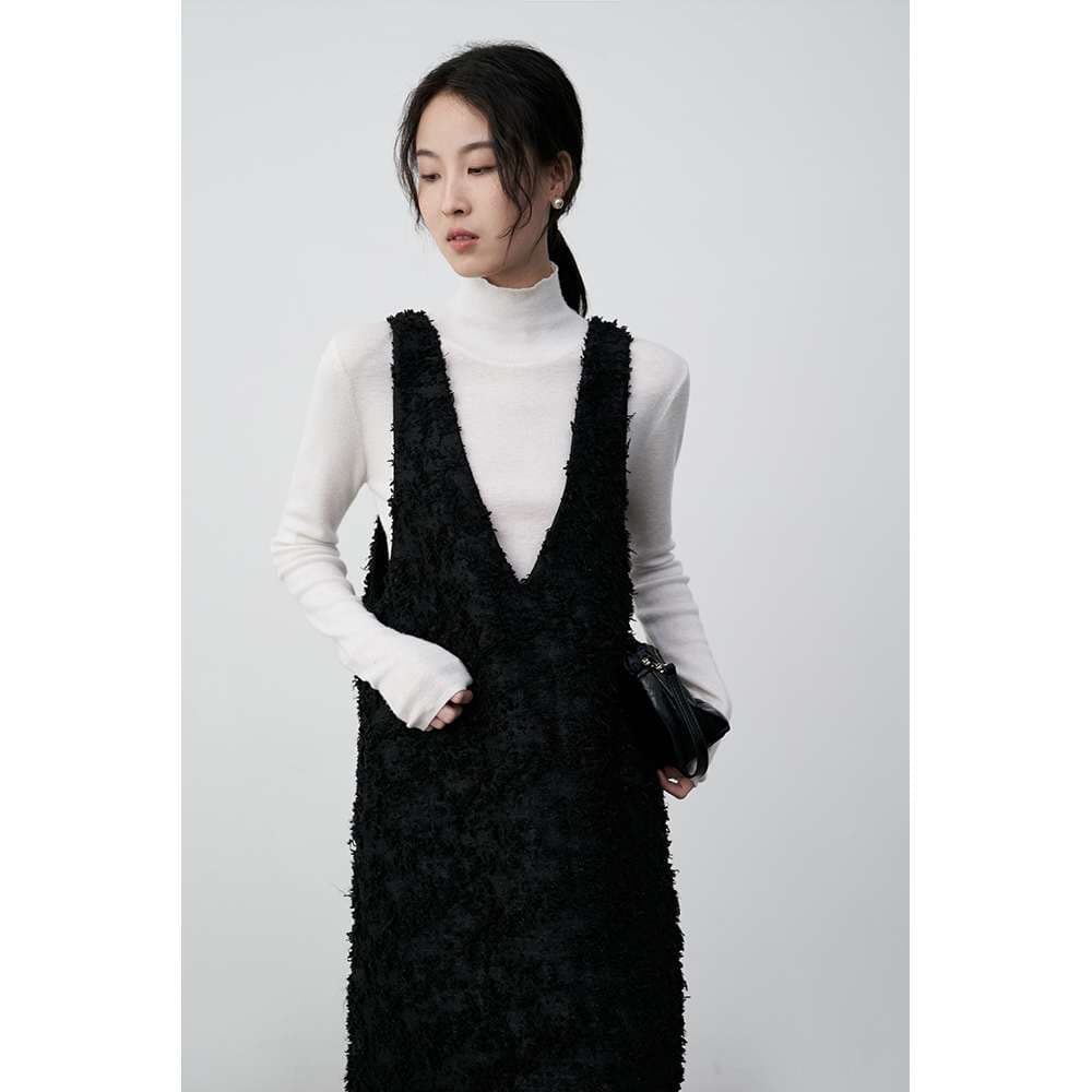 50代ファッション 洗練されたウール混ジャンパースカート