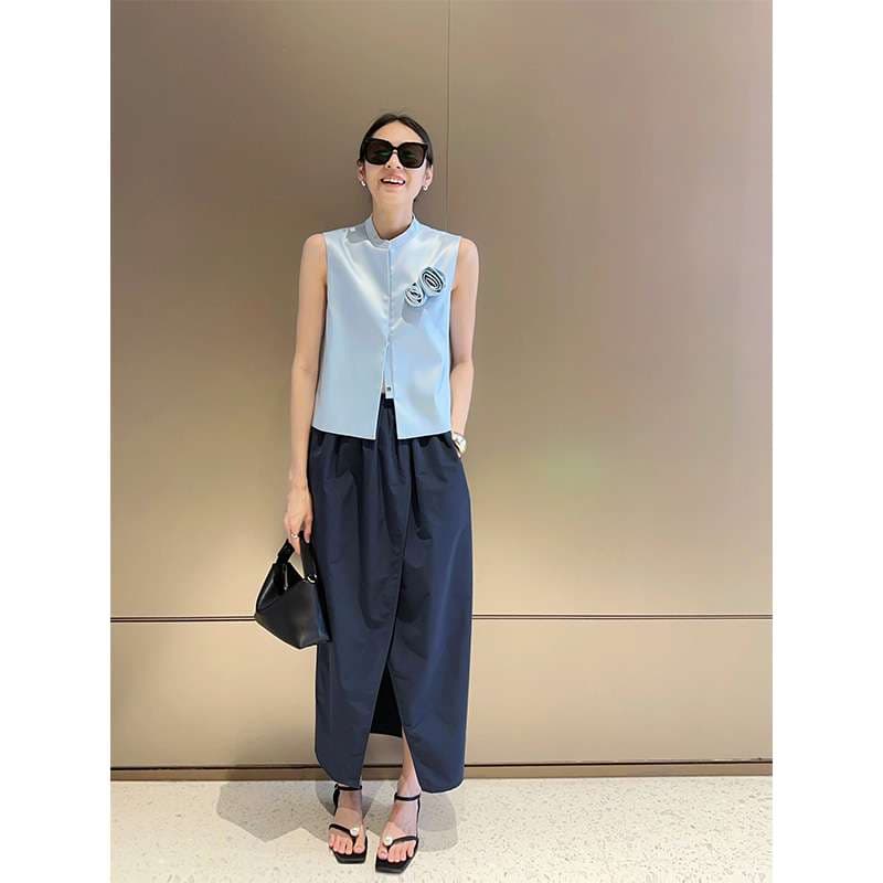50代ファッション 大人の洗練ロングスカート