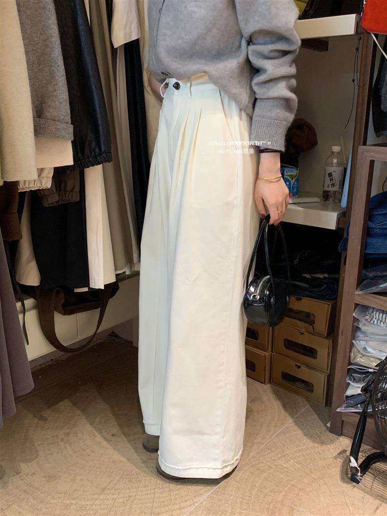 50代ファッション ゆったりワイドパンツ