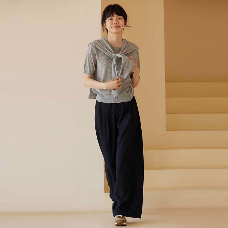 50代ファッション ゆったりワイドパンツ