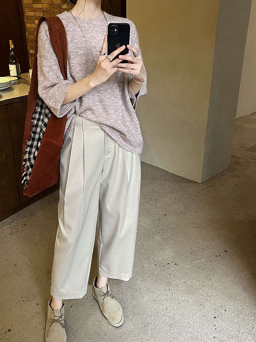 50代ファッション ゆったりワイドパンツ
