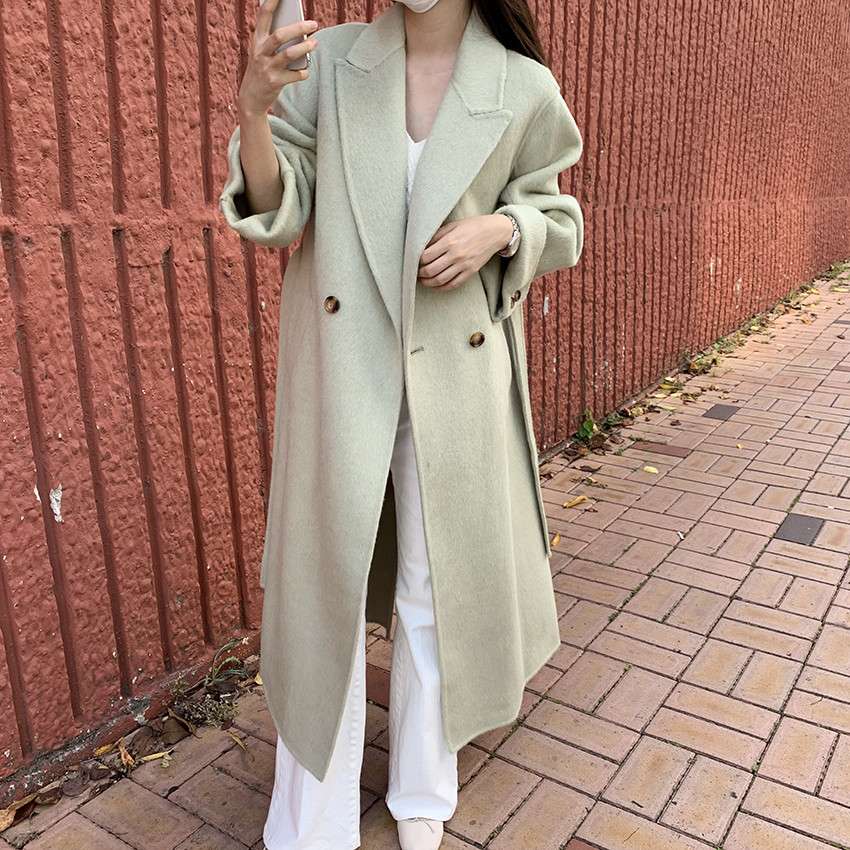 50代ファッション ゆったりロングコート