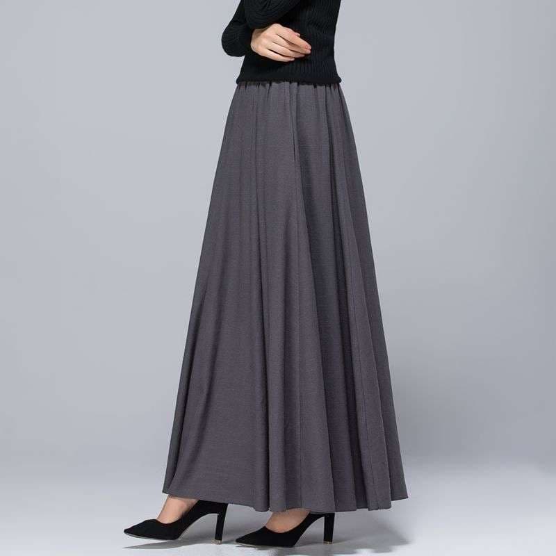 50代ファッション 大人の上品ロングフレアスカート