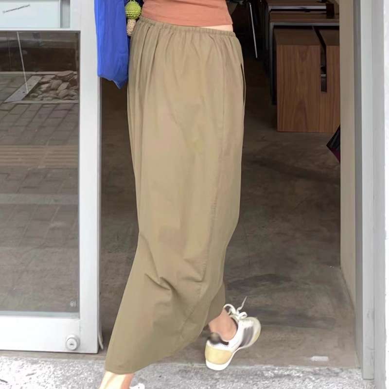 50代ファッション ゆったりロングギャザースカート