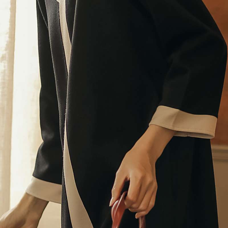 50代ファッション 優雅な大人のゆったりワンピース