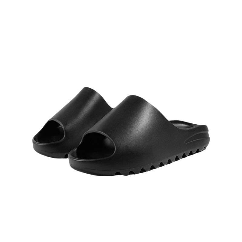 50代ファッション モダンスリッパスニーカー