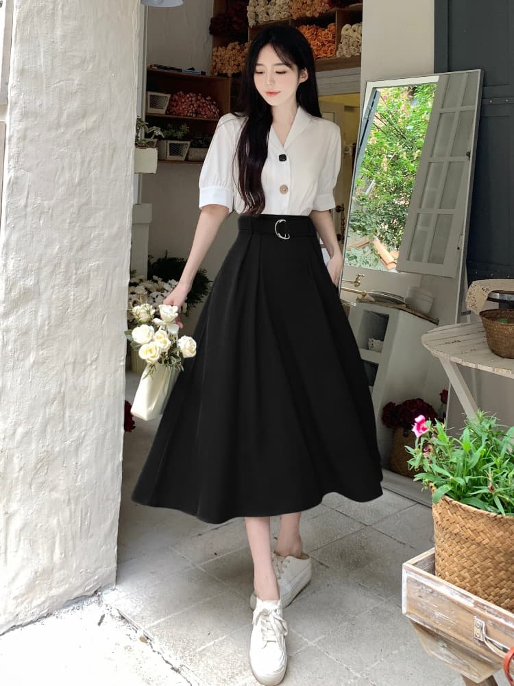 50代ファッション 上品プリーツ ミディ丈スカート