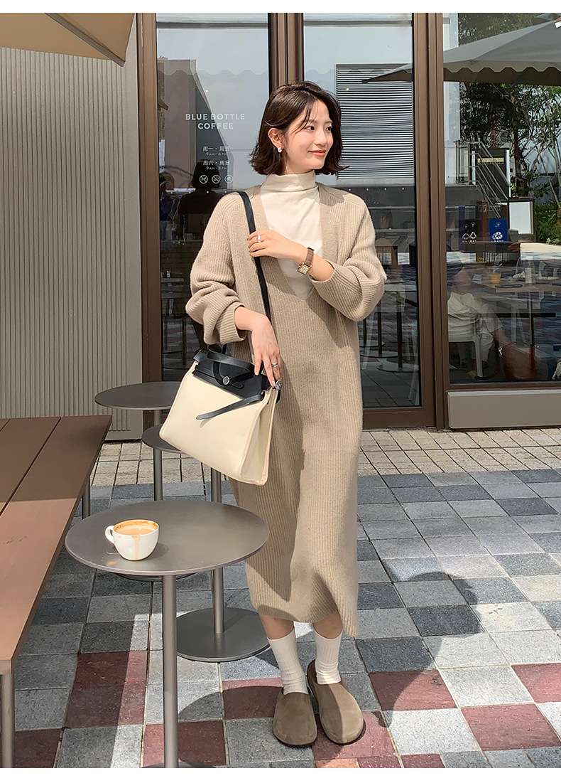 50代ファッション 上品ニットワンピース