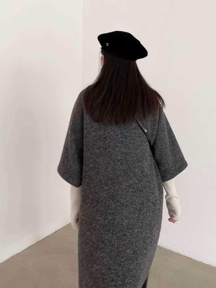 50代ファッション ふんわり袖のロングワンピース