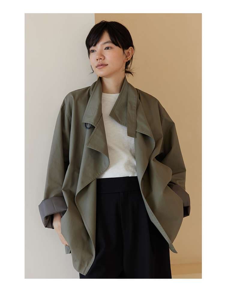 50代ファッション ゆったりシルエットのコート