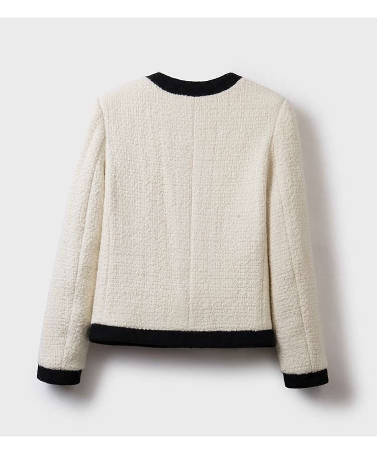 50代ファッション 上品ツイードジャケット