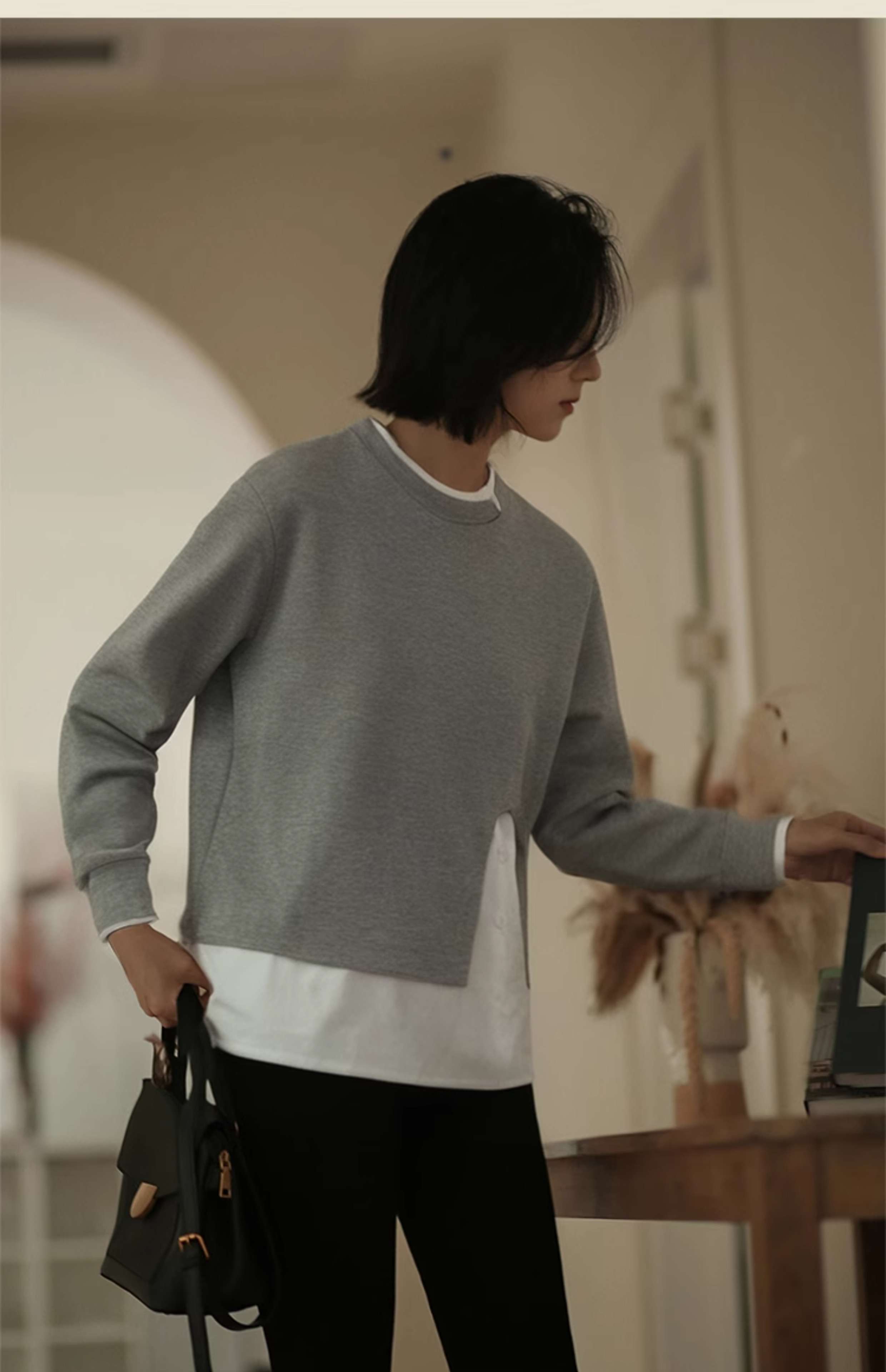 50代ファッション レイヤード風ニットプルオーバー