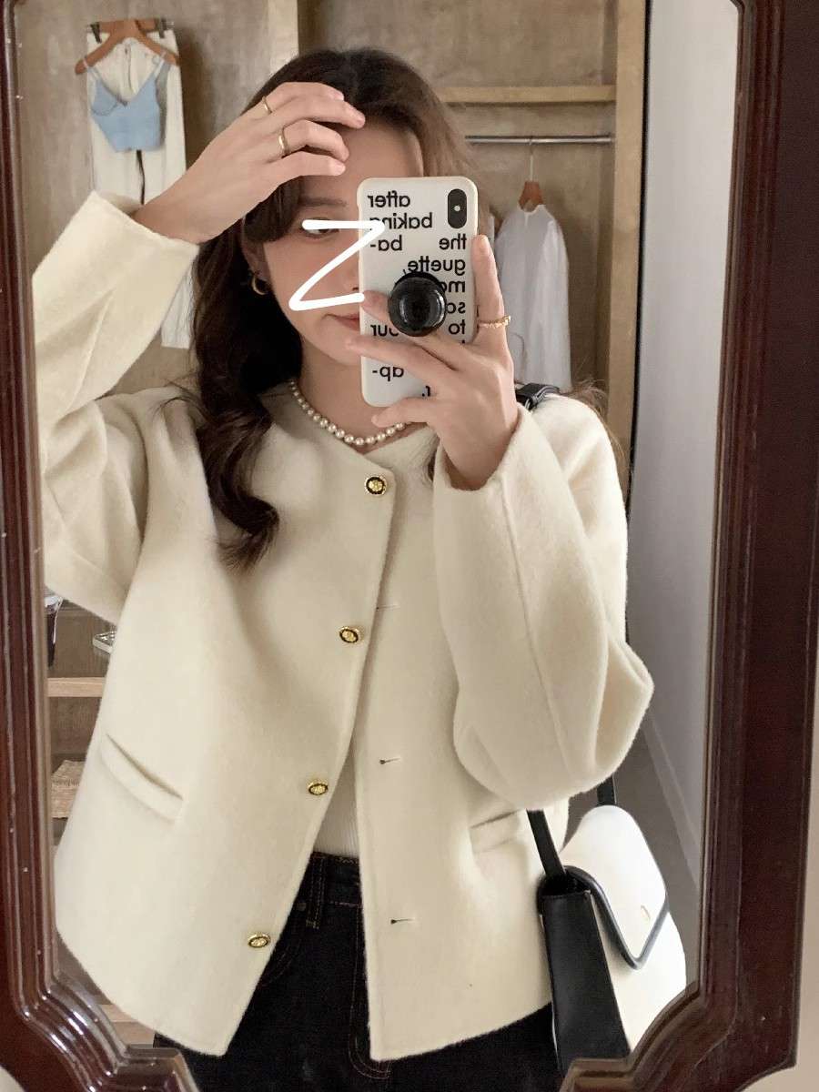 50代ファッションアウター クラシック短丈ウールジャケット