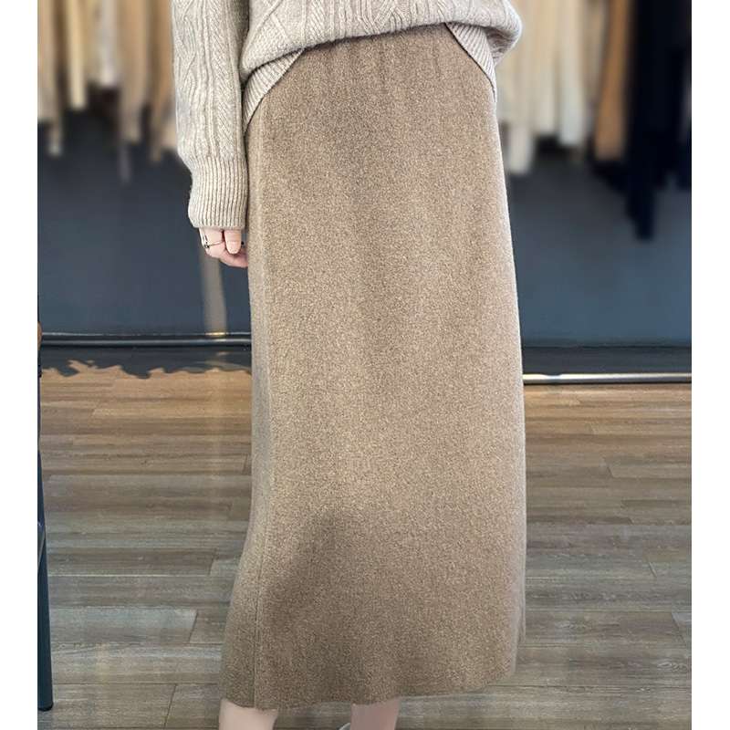 50代ファッション 【ウール100％】エレガントロングニットスカート