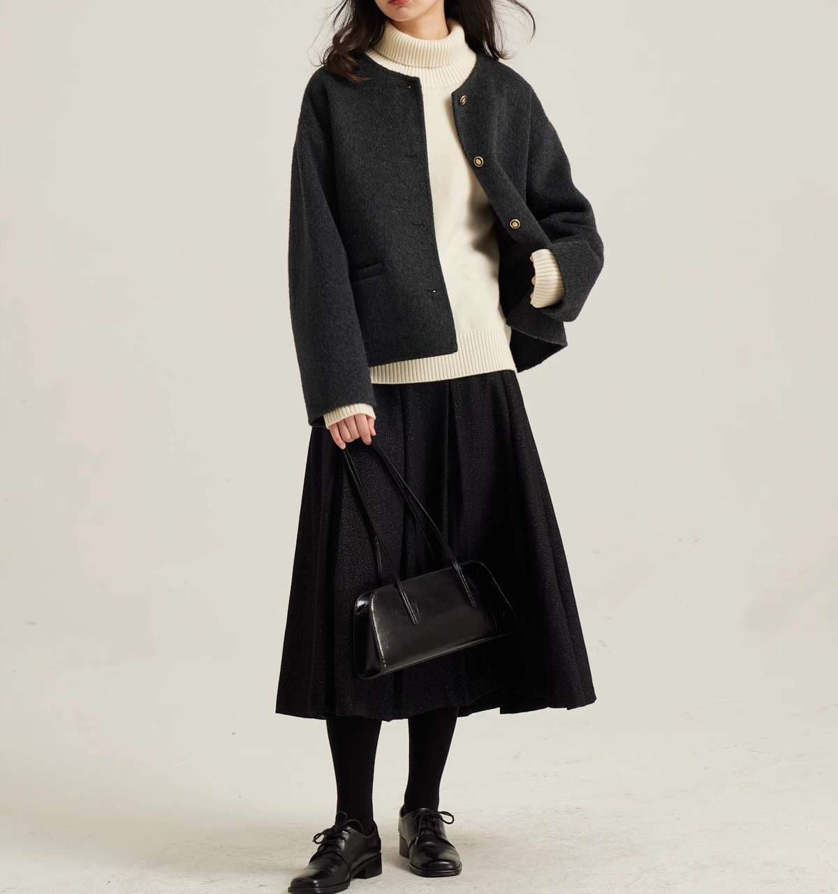 50代ファッションアウター クラシック短丈ウールジャケット