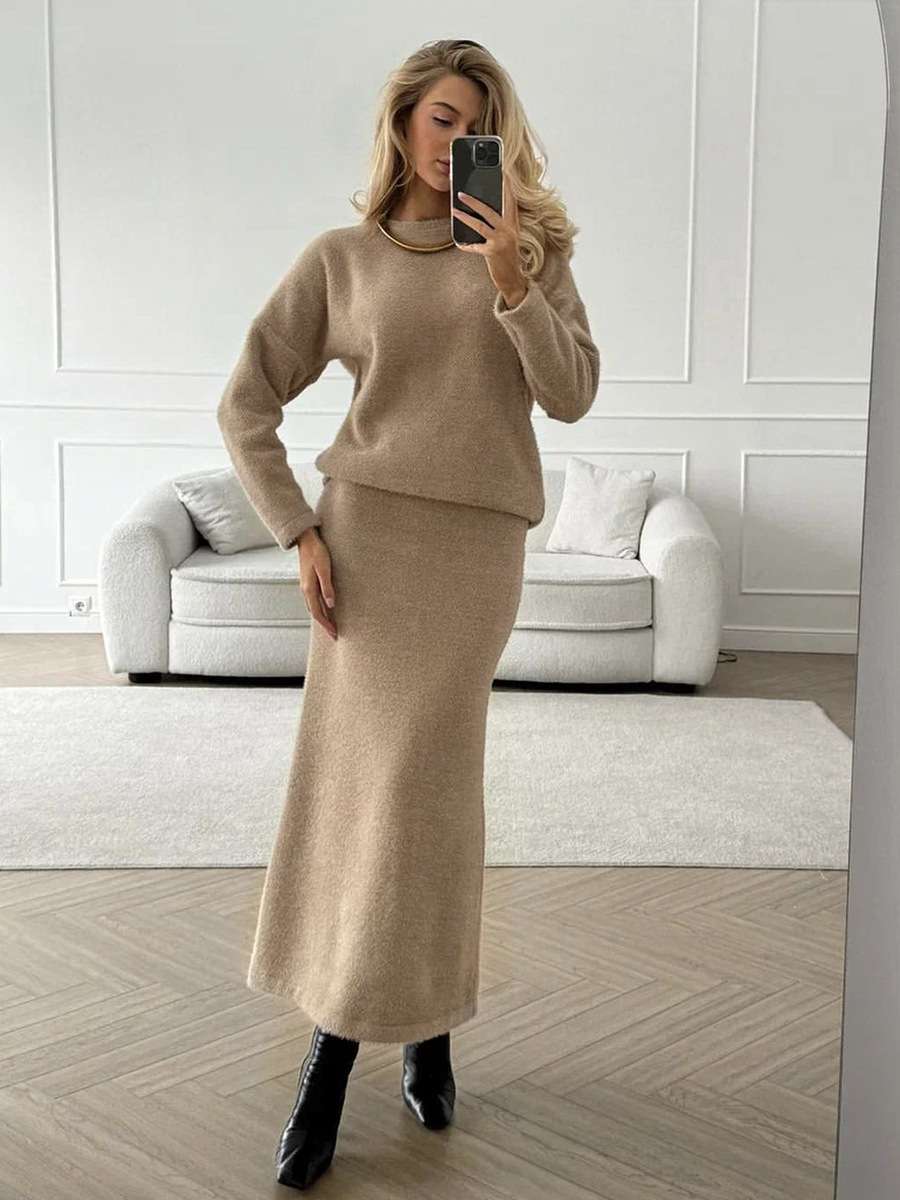 50代ファッション 秋冬レディース ニットセットアップ