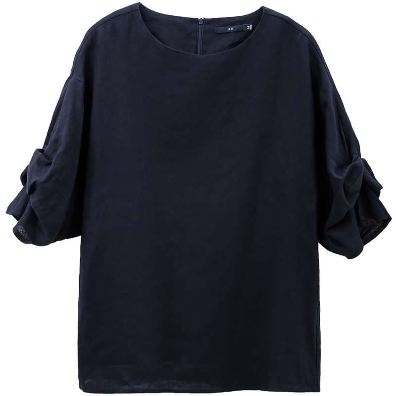 50代ファッション ゆったりドルマンスリーブブラウス