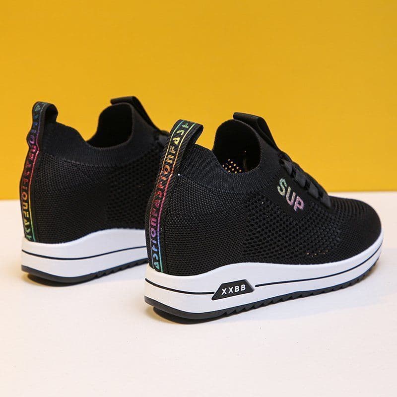 50代ファッション シューズ 軽やか快適 厚底メッシュスニーカー