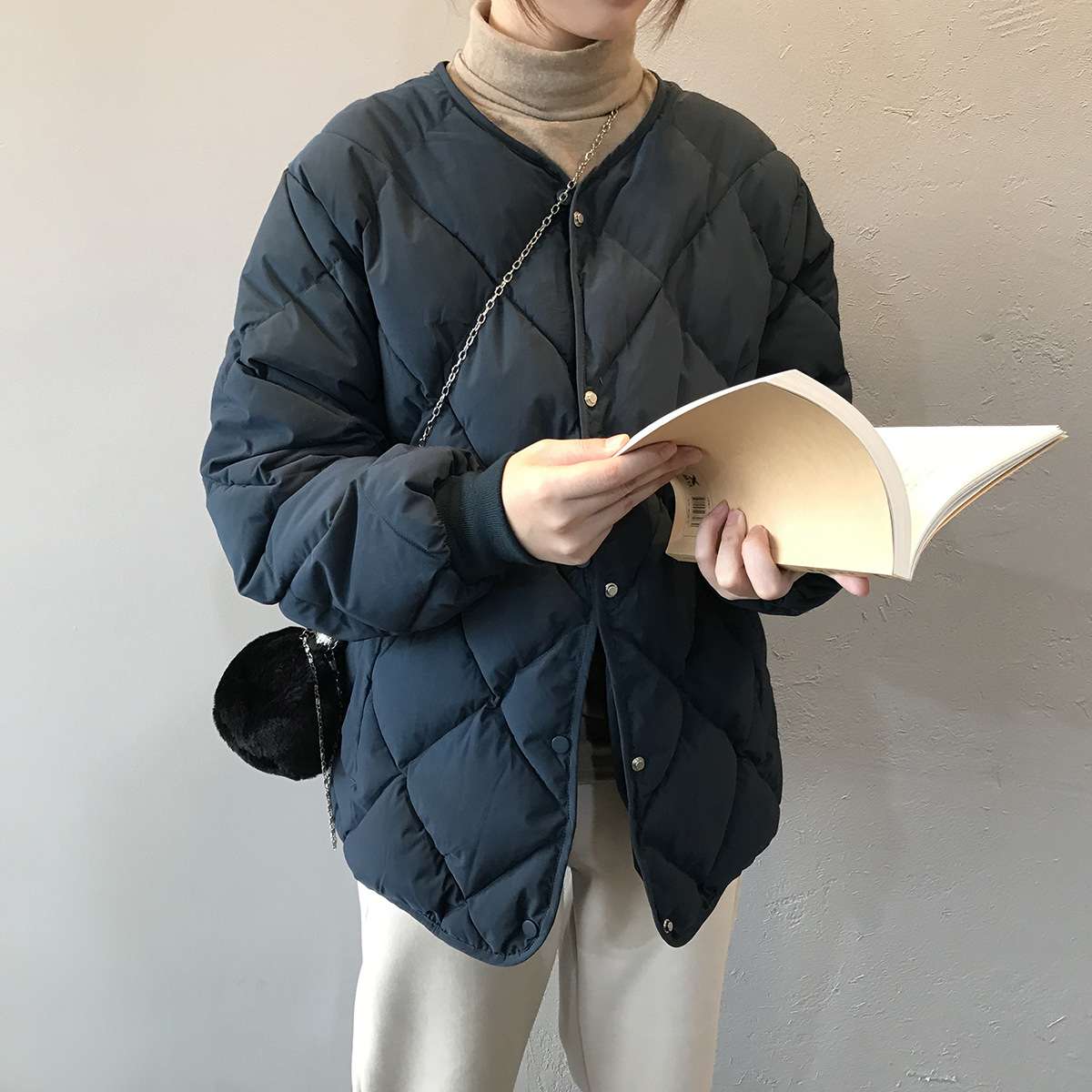 50代ファッション 中綿入りノーカラージャケット