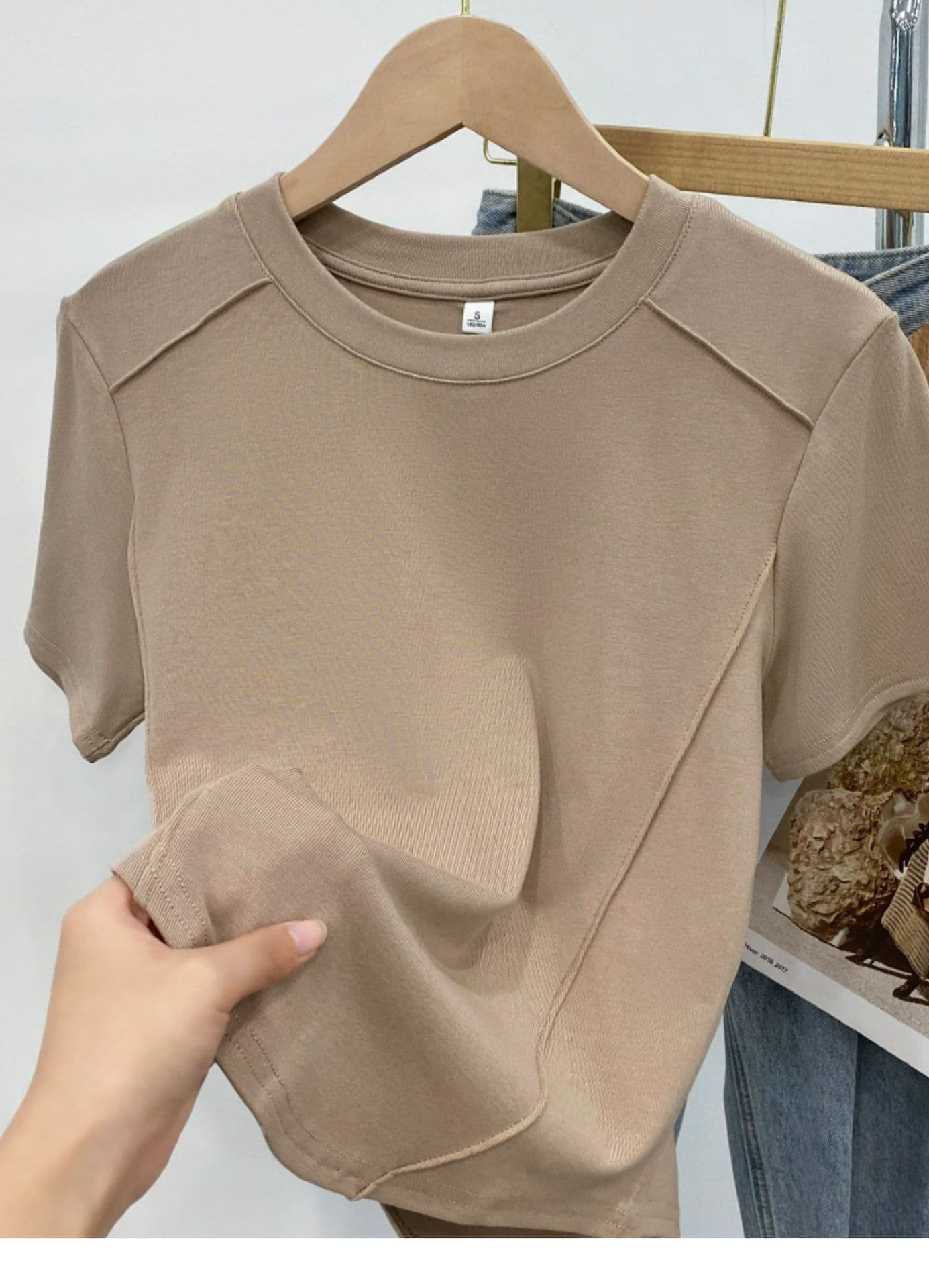 50代ファッション カットソー 立体縫製デザイン 上質クルーネックカットソー